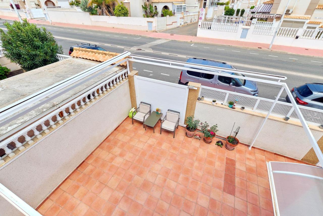 Sun & Beach Aguas Nuevas Torrevieja Exterior photo